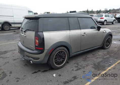 2008 Mini Cooper S Clubman z USA, uszkodzony, nr VIN WMWMM33508TP89336
